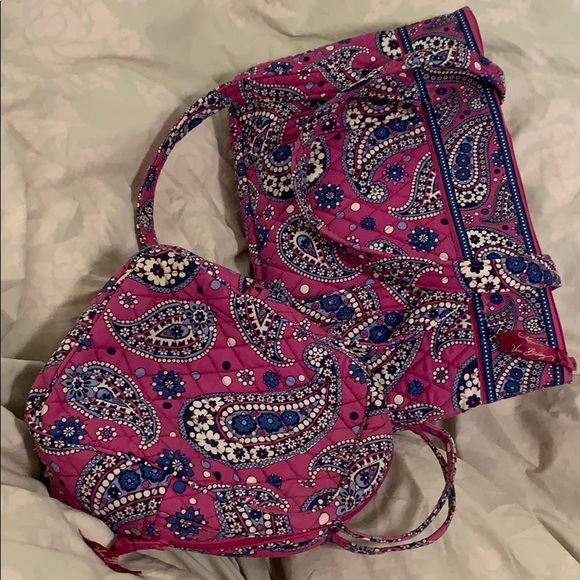 Vera Bradley Handbags - Vera Bradley retired Boyensberry tote & lunch bag